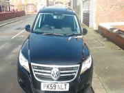 2009 VOLKSWAGEN VW TIGUAN 2.0 TDI S 4 MOTION 2009 5 DOORS, BLACK,  3